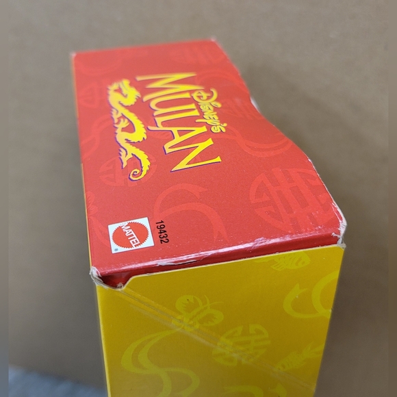 1998 Disney Mulan Satiny Shimmer Barbie Doll Mattel 19432 - Picture 8 of 12